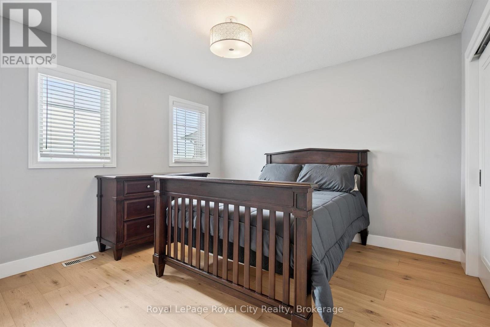 4 POPHAM DRIVE - 18