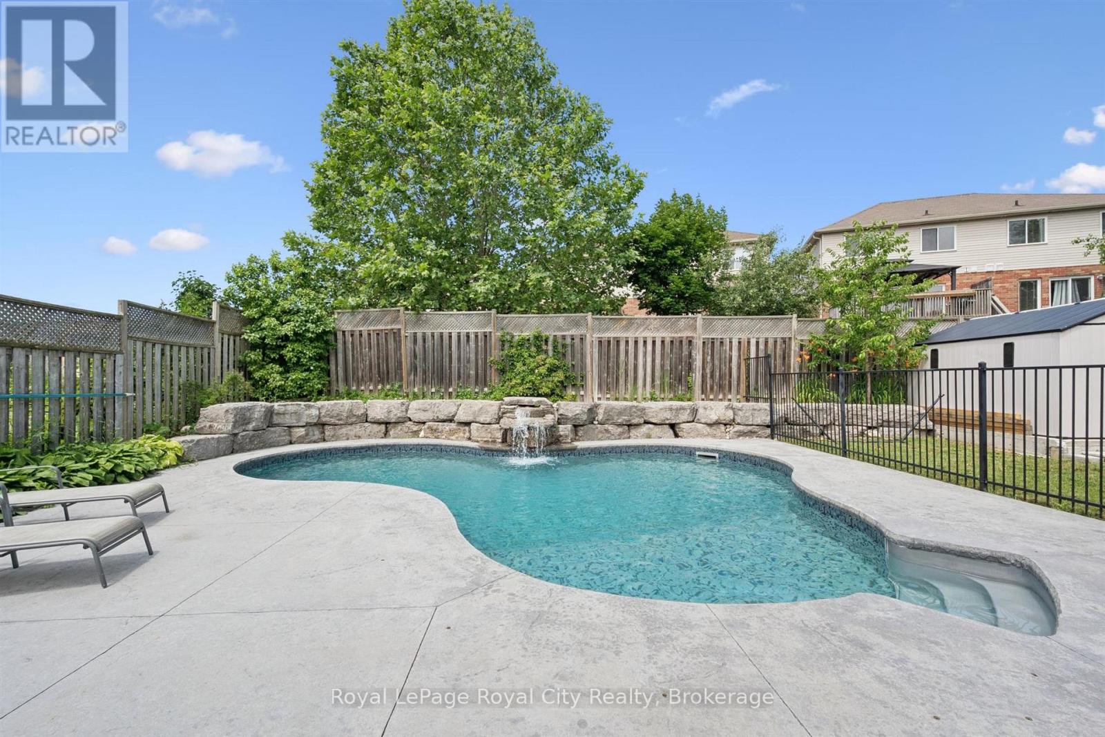 4 POPHAM DRIVE - 30