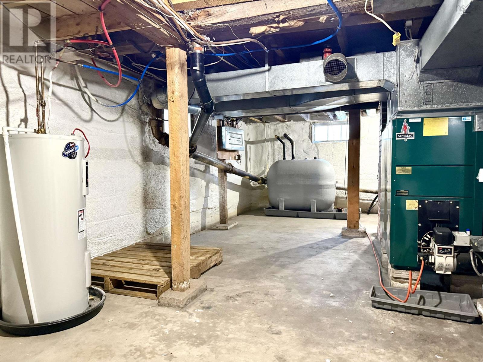 149 East Pleasant Street - 48