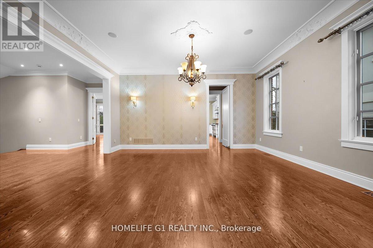 210 ST LEONARDS AVENUE - 10