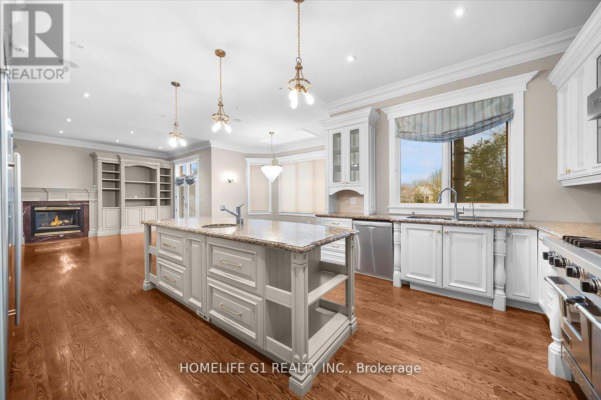 210 ST LEONARDS AVENUE - 16