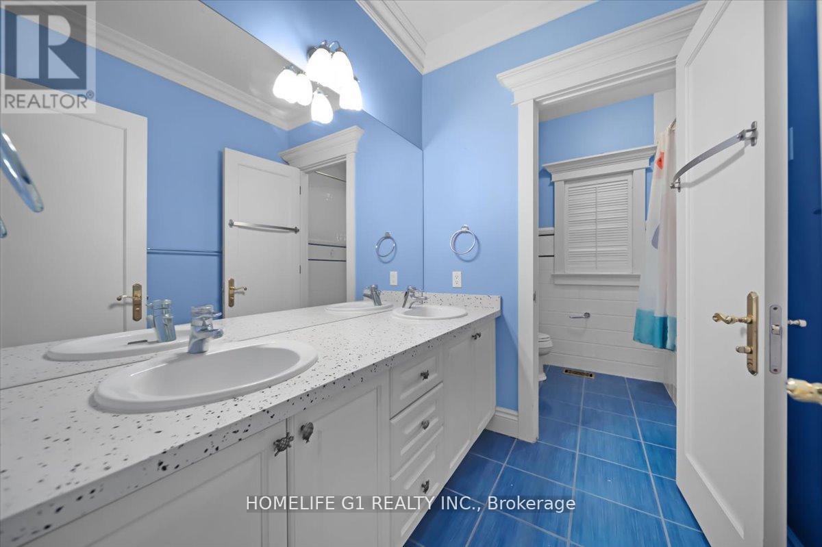 210 ST LEONARDS AVENUE - 29