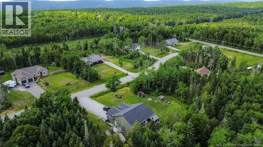 18 Castlewood Drive - 6