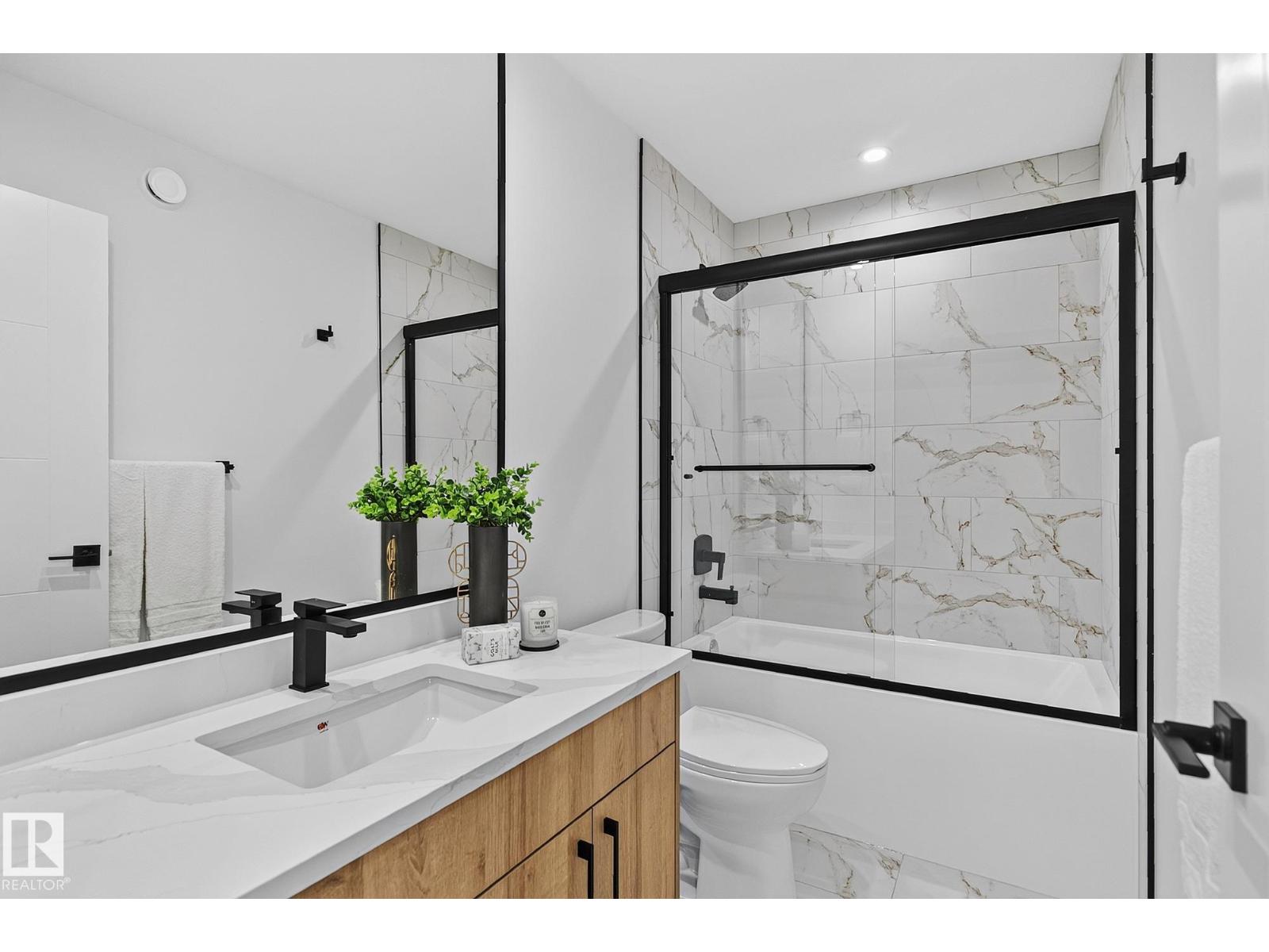 9811 106 AV — photo 37