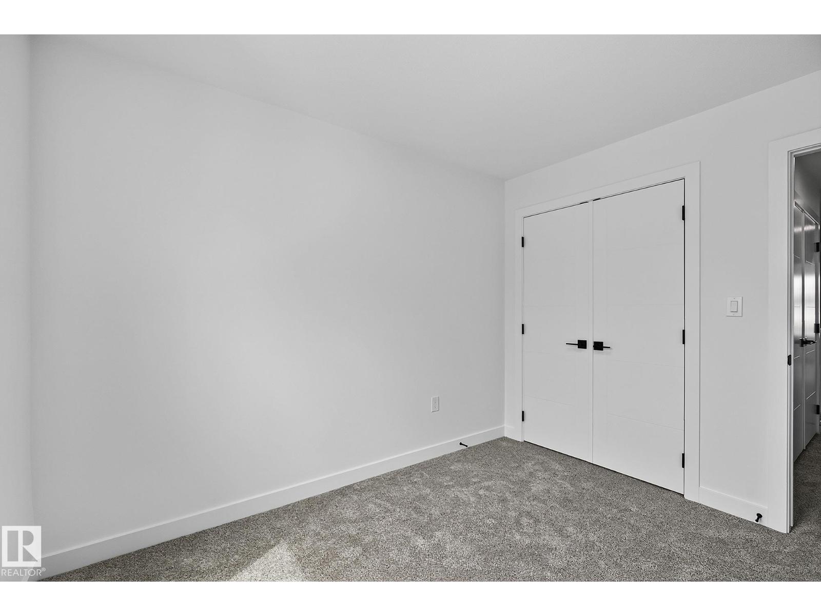9811 106 AV — photo 39