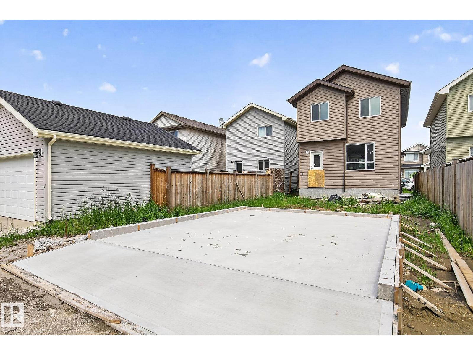 9811 106 AV — photo 43