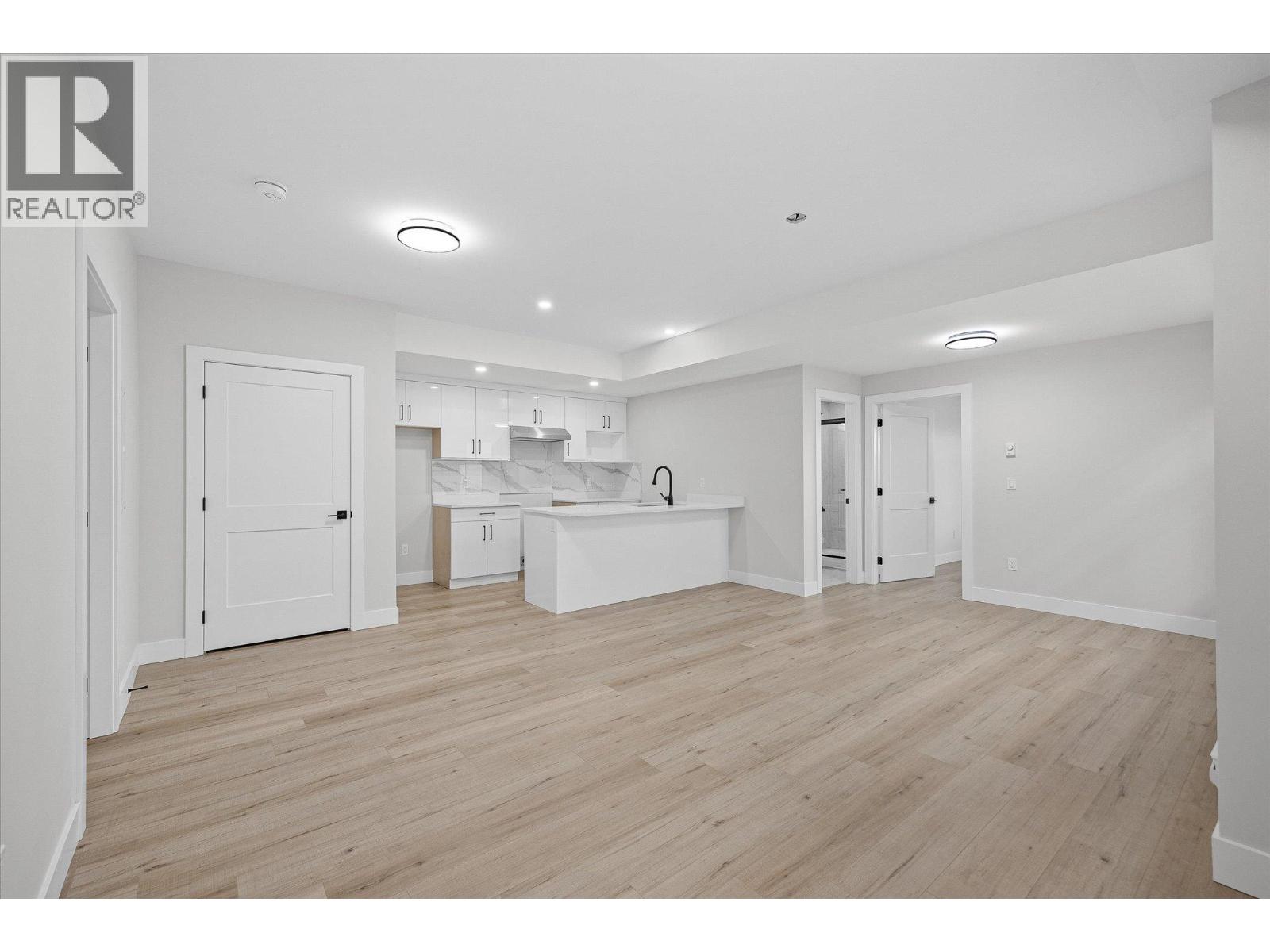 528 Hawes Court - 40
