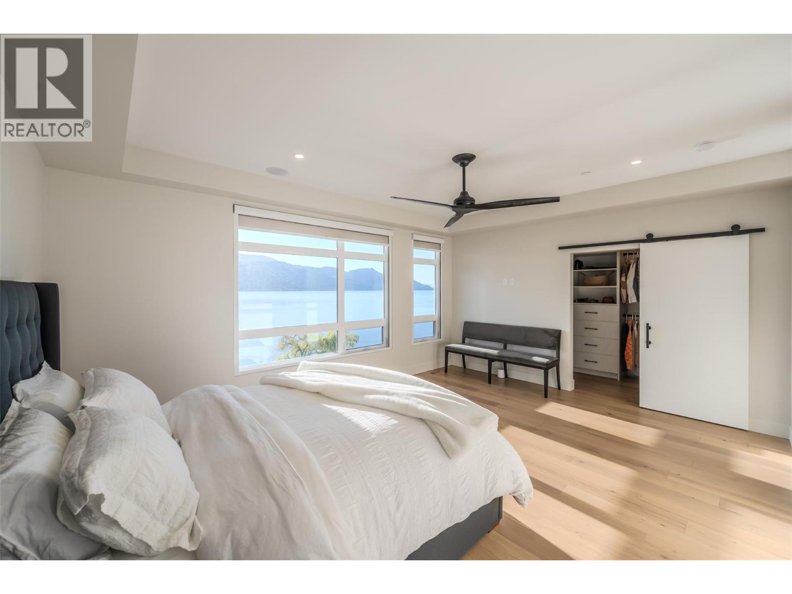 6007 Princess Street - 11