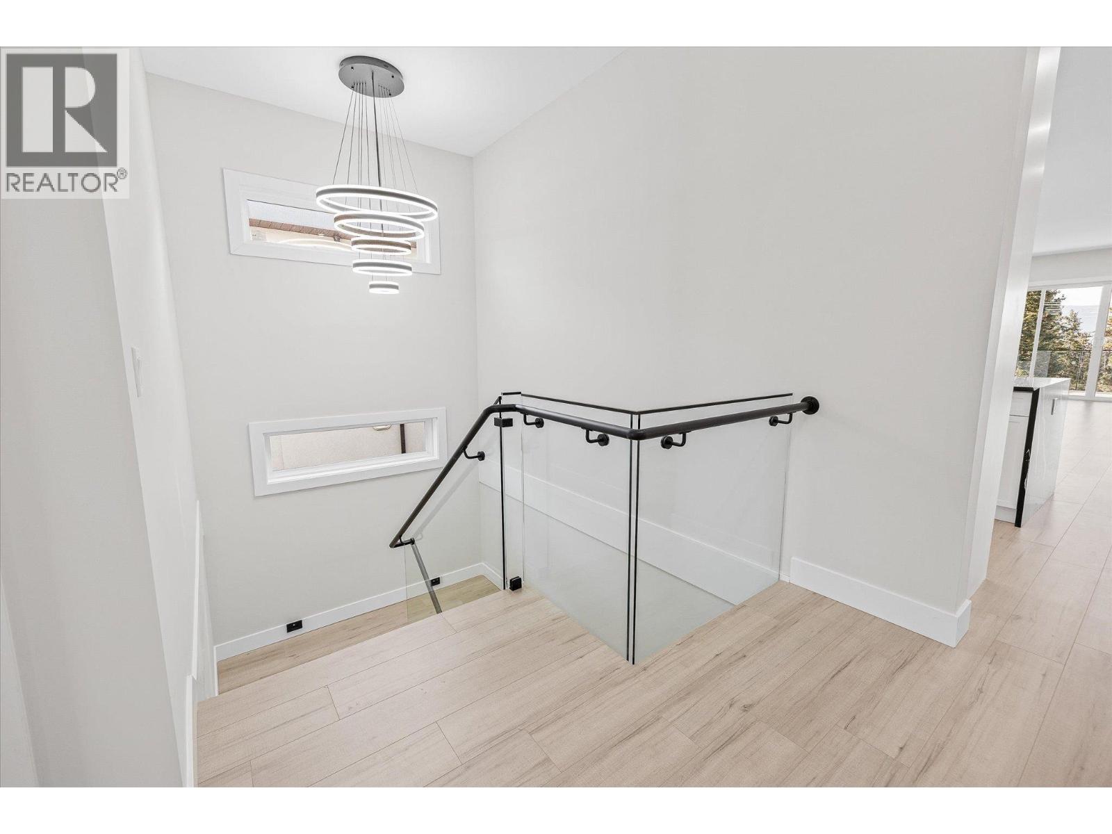 528 Hawes Court - 26