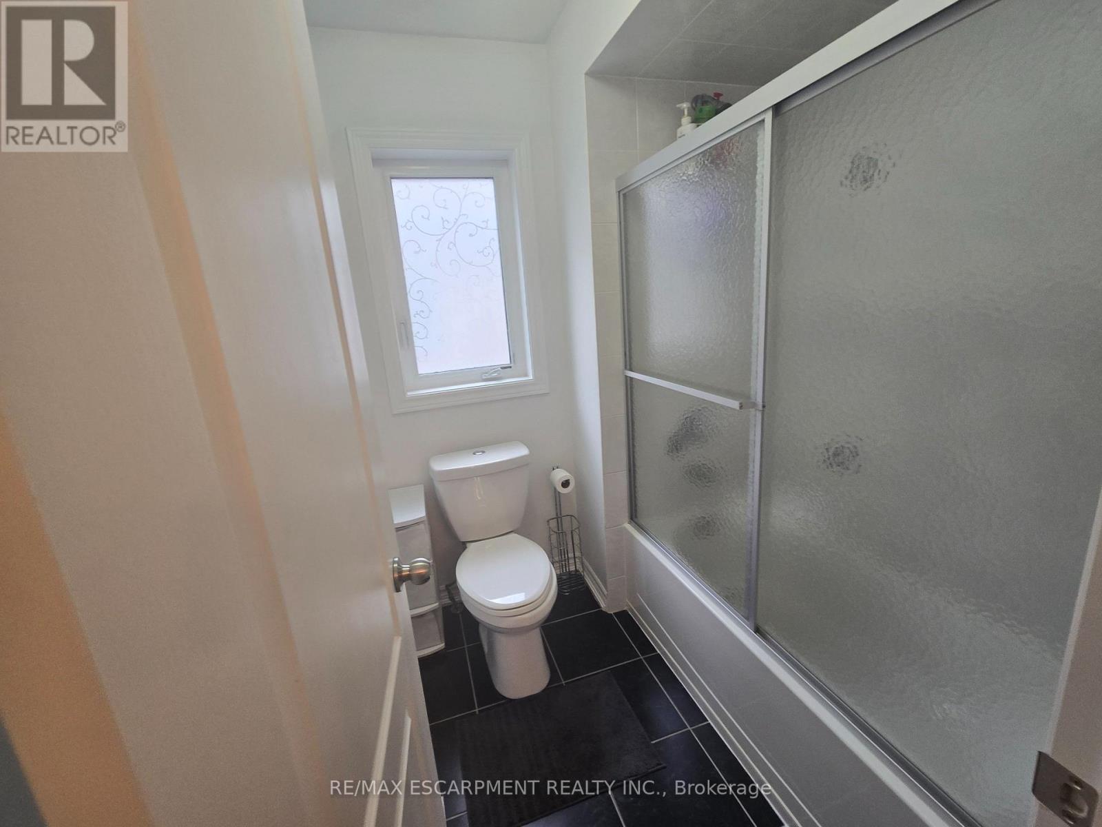 175 GOLD PARK GATE - 23