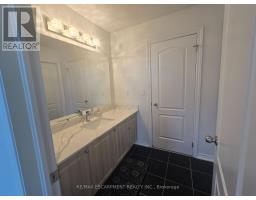 175 Gold Park Gate, Essa, ON L3W0B4 Photo 22