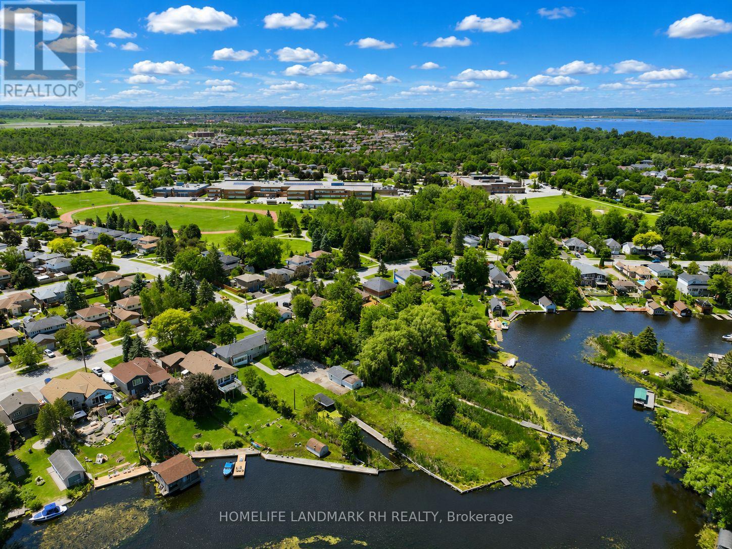88 RIVERGLEN DRIVE - 4