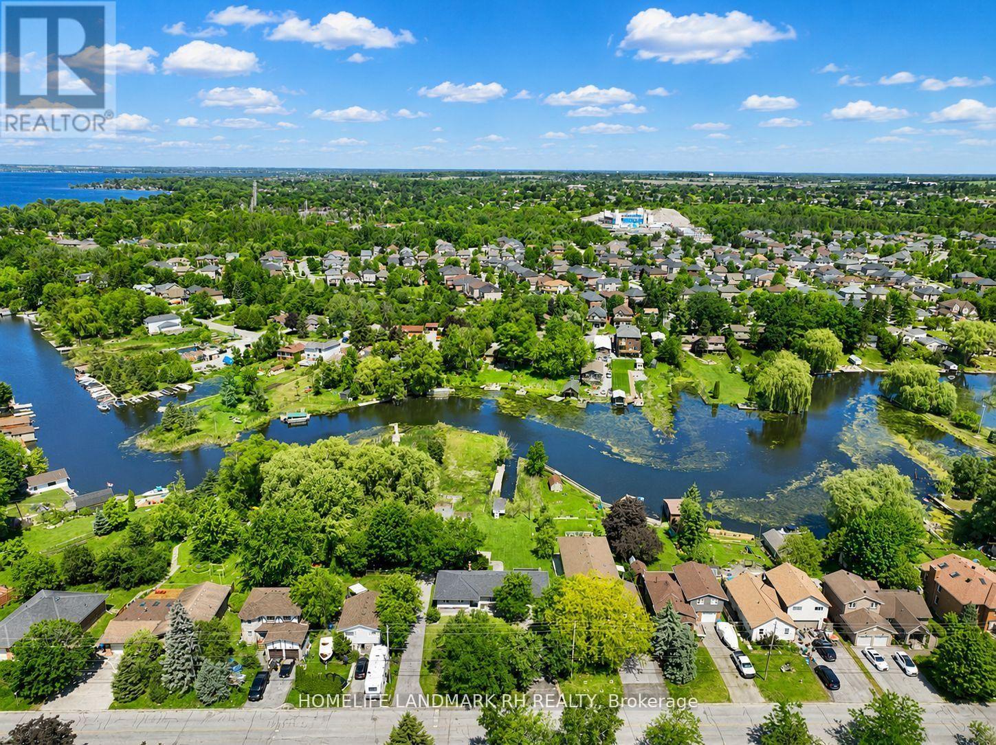 88 RIVERGLEN DRIVE - 40