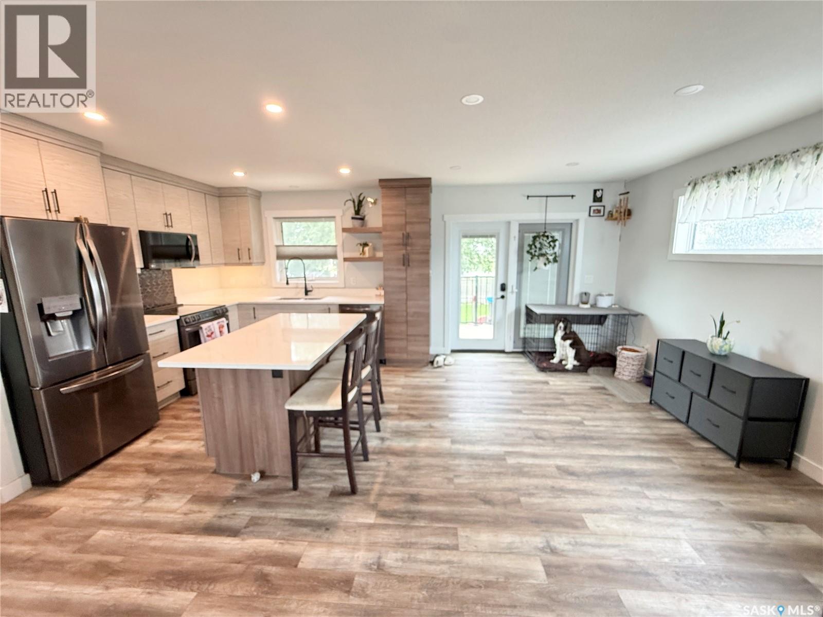 44 Mitchell CRESCENT - 6