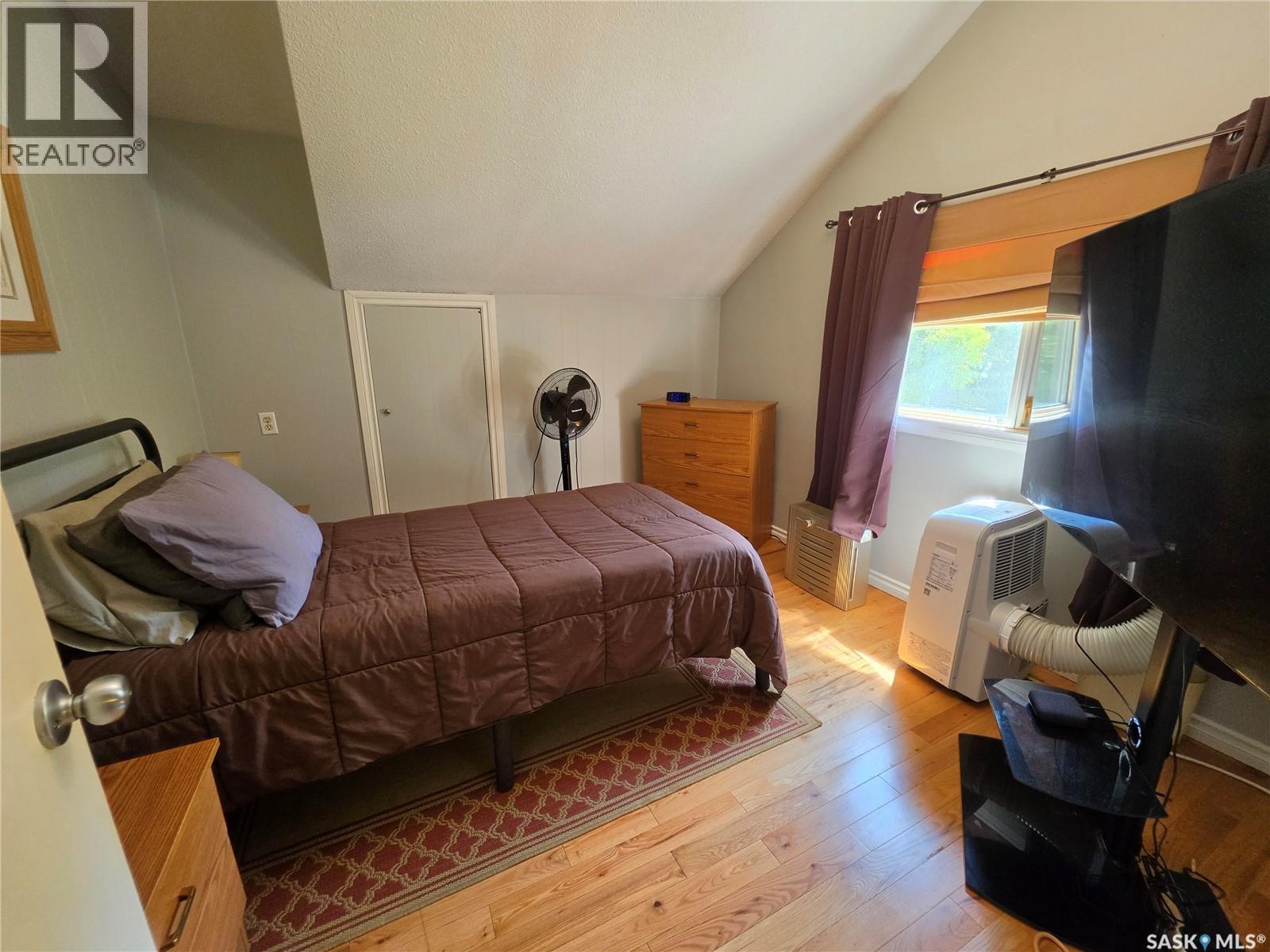 5 Olson AVENUE - 16
