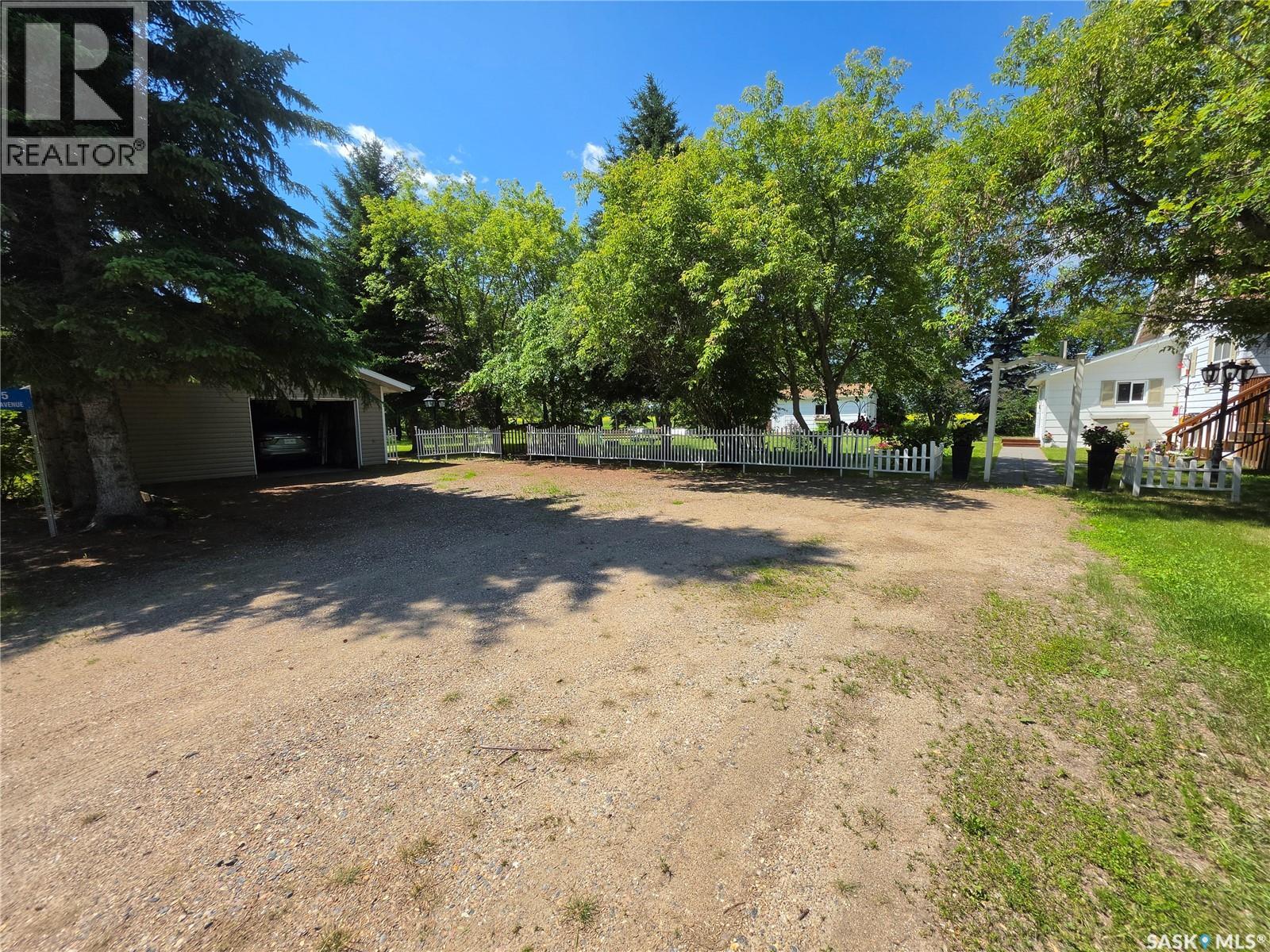 5 Olson AVENUE - 26