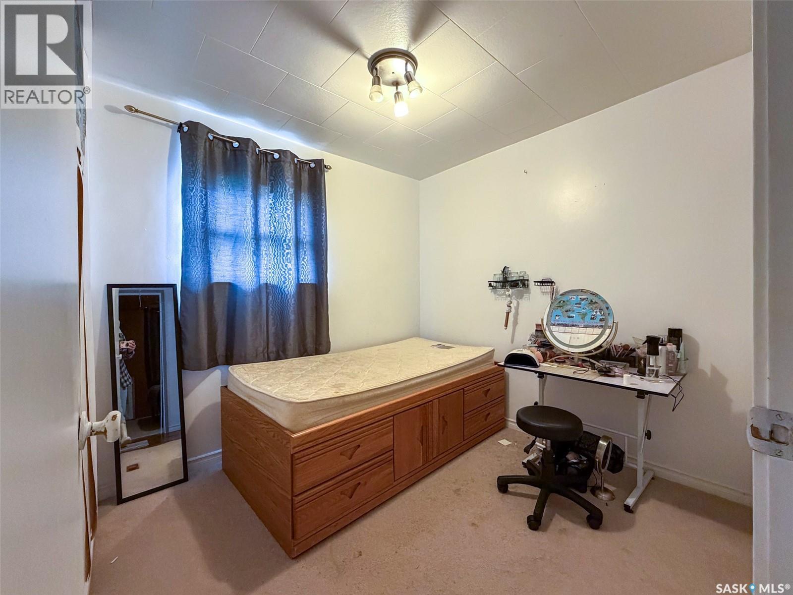 221 Plume STREET — photo 15
