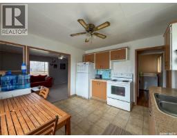 Bedroom - 221 Plume Street, Lancer, SK S0N1G0 Photo 6