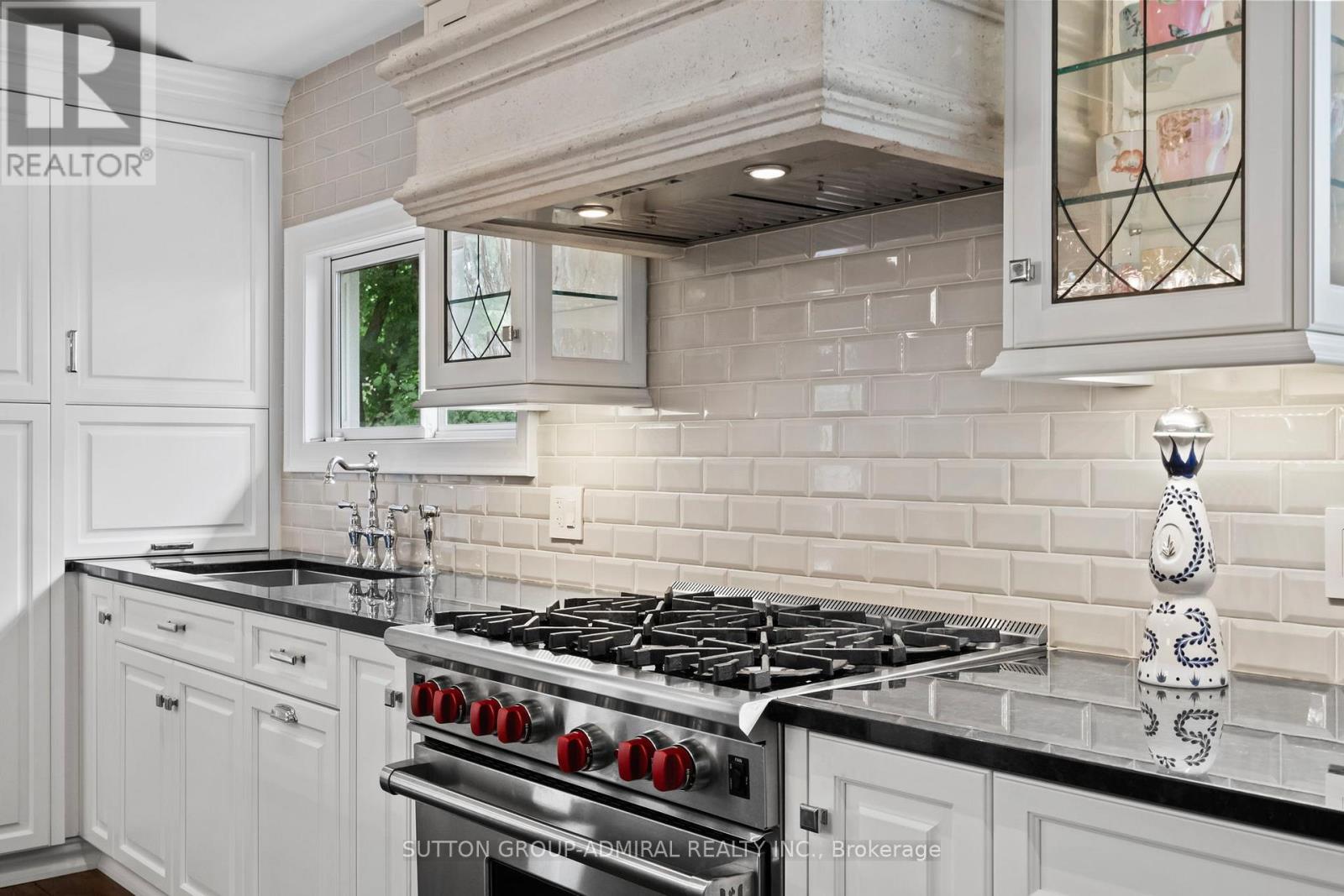 1281 LANDFAIR CRESCENT - 7
