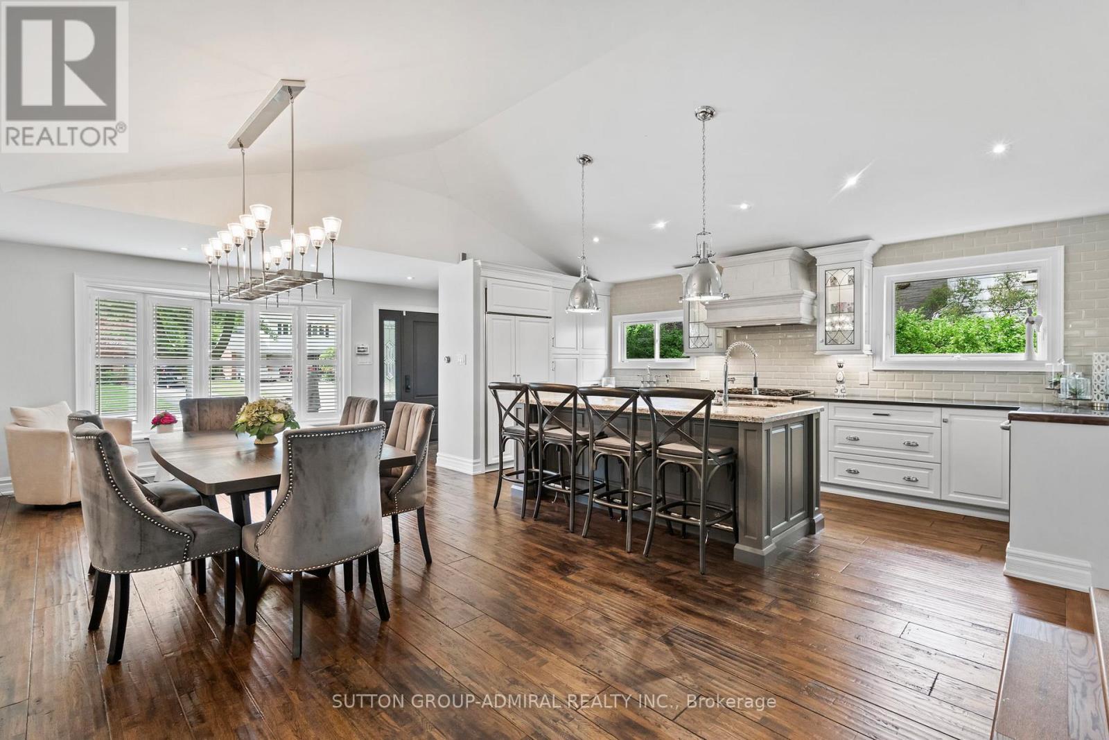 1281 LANDFAIR CRESCENT - 4