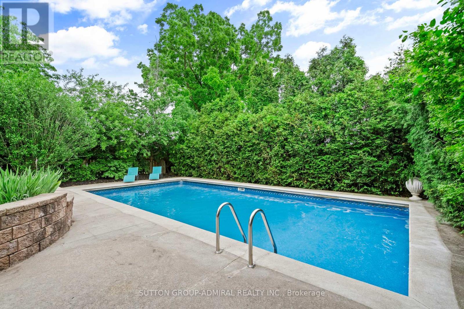 1281 LANDFAIR CRESCENT - 22