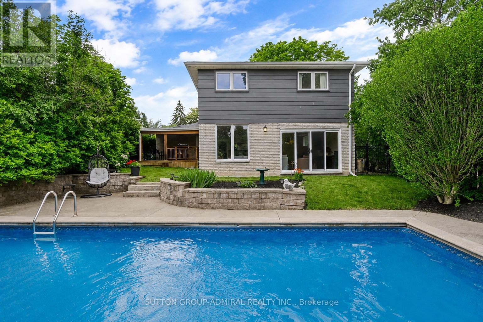 1281 LANDFAIR CRESCENT - 23