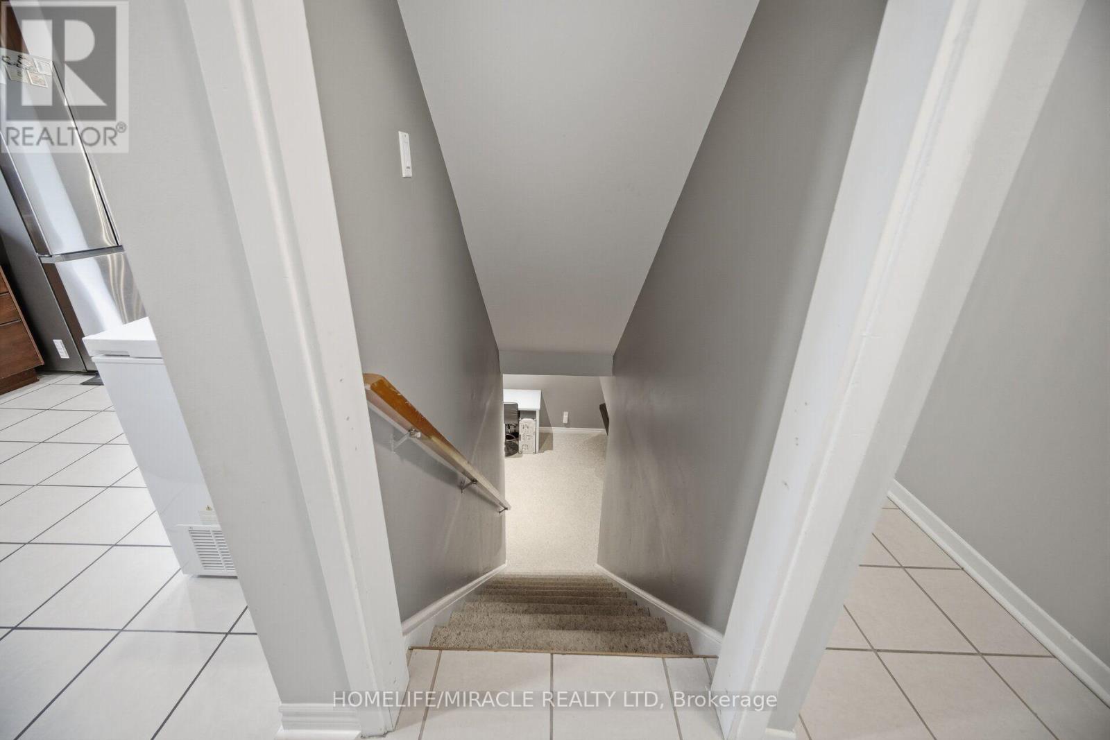 113 FANSHAWE DRIVE - Image 32