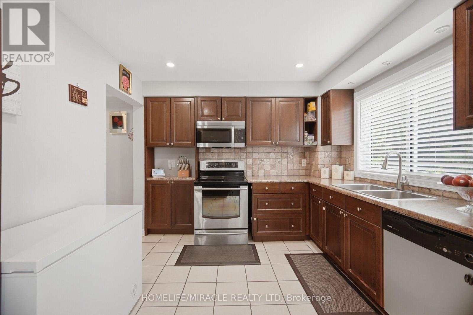 113 FANSHAWE DRIVE - Image 15