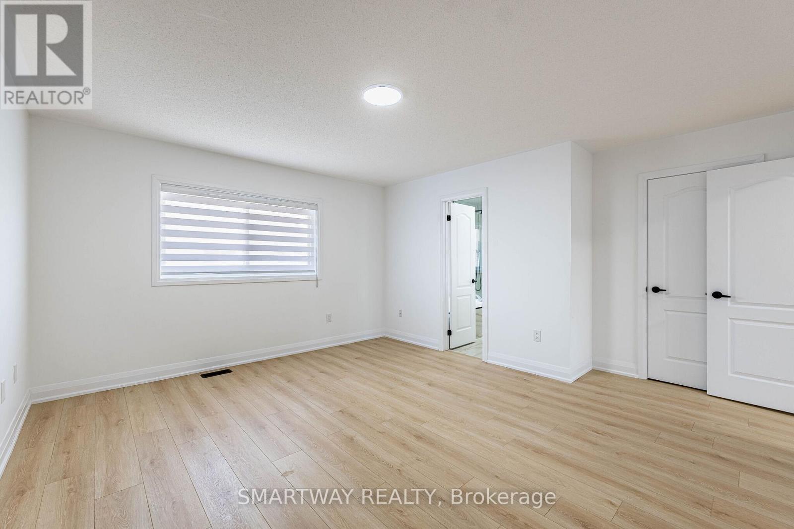 38 LOCKBURN CRESCENT - Image 22