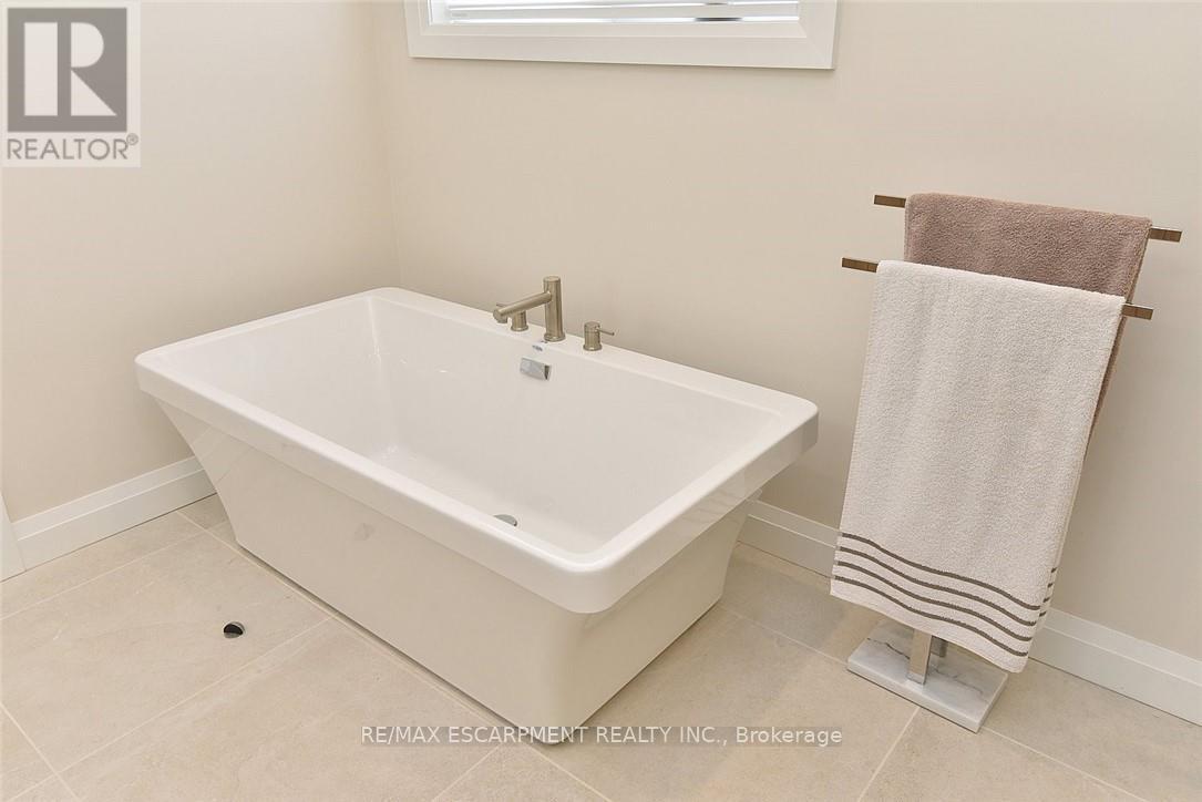 8373 SILVER STREET - 26