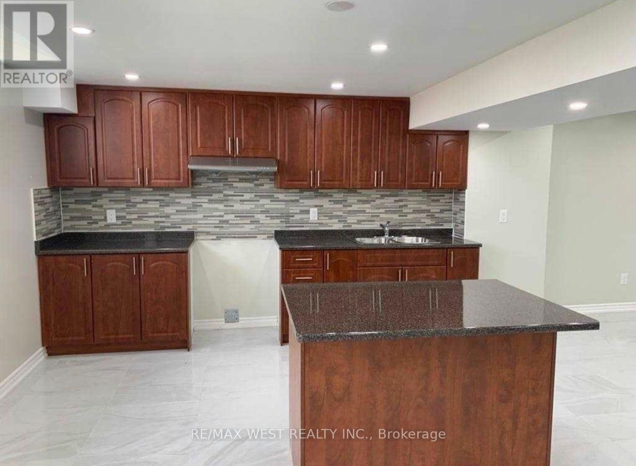 112 MORDEN DRIVE - 2