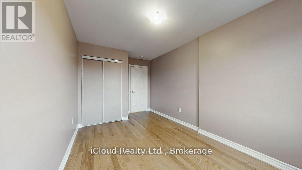 344 RIDLEY CRESCENT - 34