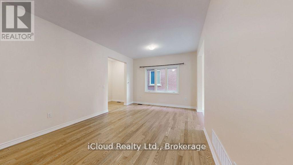 344 RIDLEY CRESCENT - 37