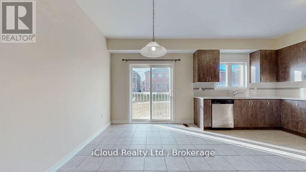 344 RIDLEY CRESCENT - 5