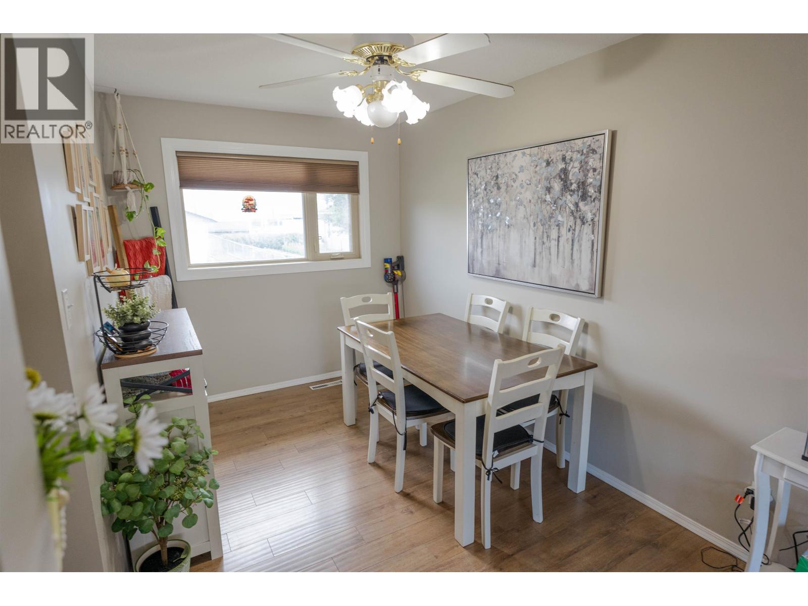 8507 94 AVENUE - 5