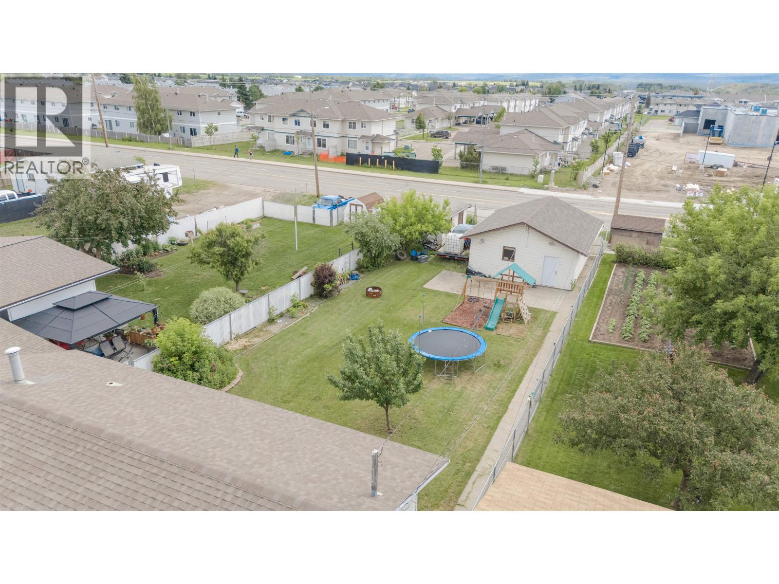 8507 94 AVENUE - 25