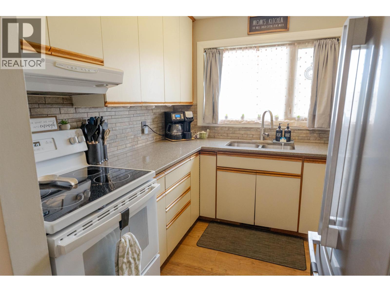 8507 94 AVENUE, Fort St. John