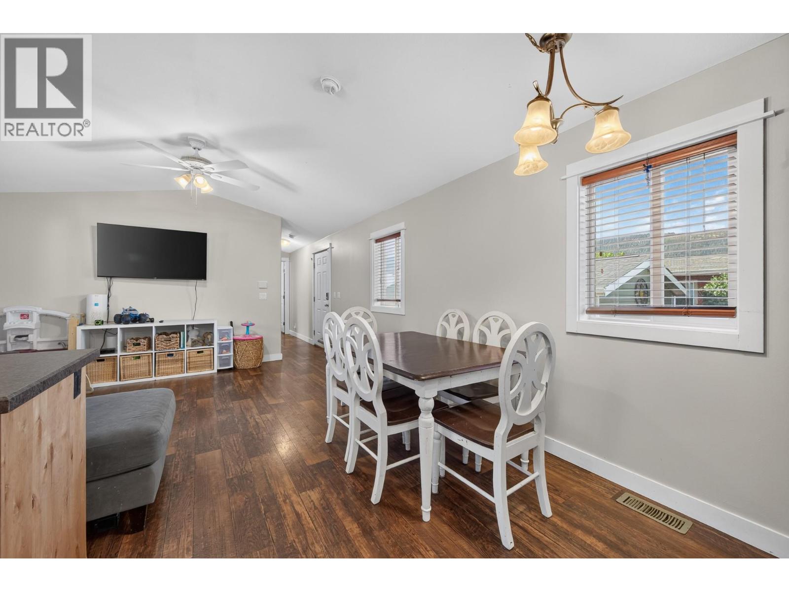 712 SHUSWAP Road E Unit# 6, Kamloops