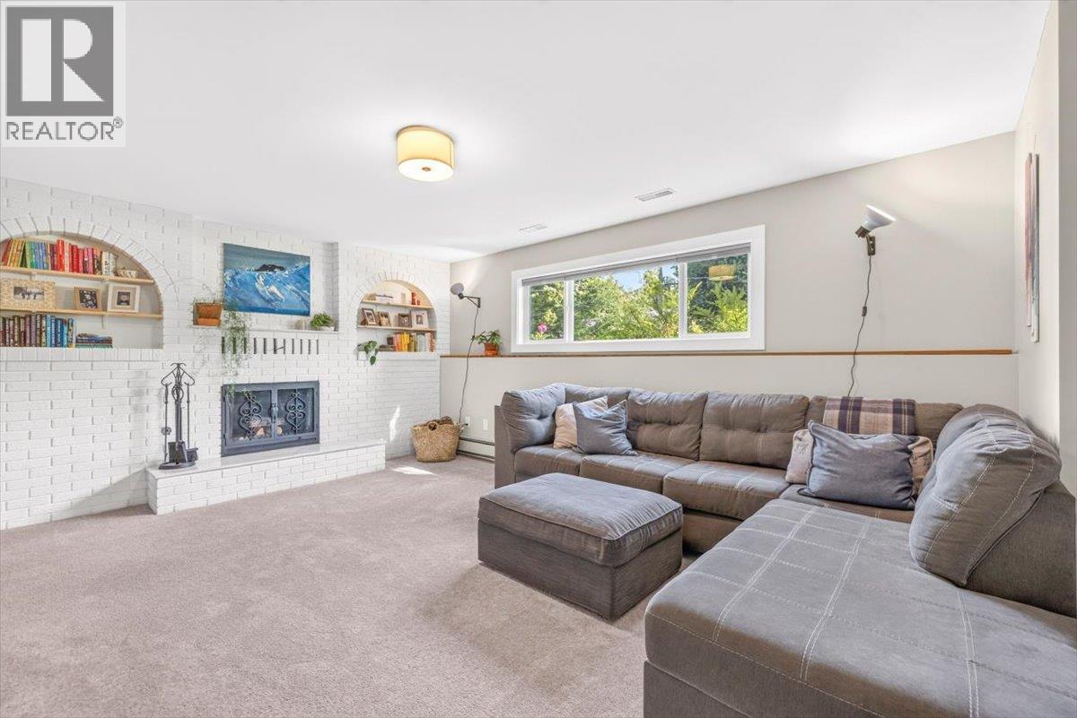 22 Elkview Crescent, Fernie
