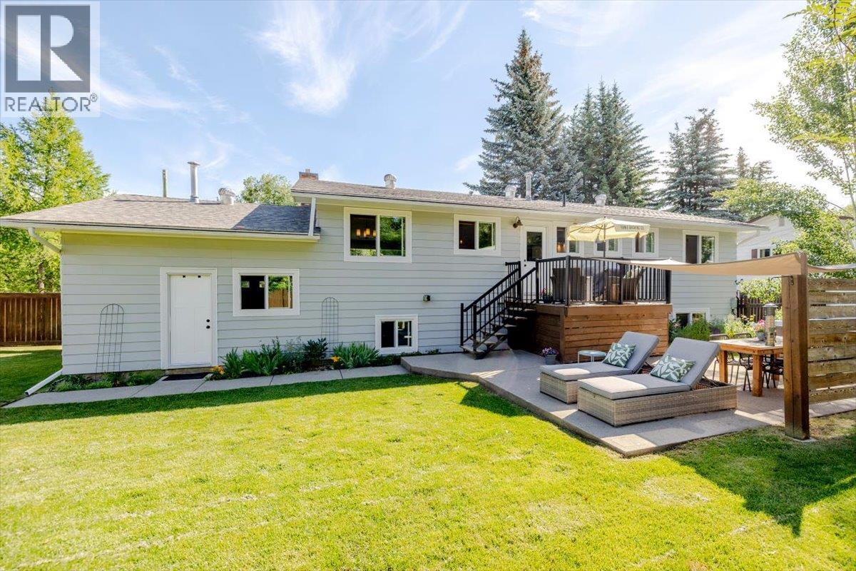 22 Elkview Crescent - 73