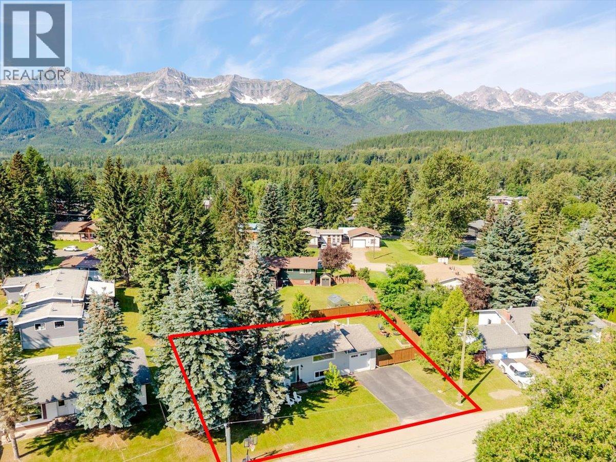22 Elkview Crescent - 80