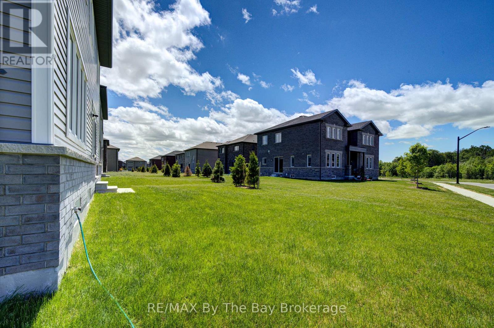 1 AMBER DRIVE - 23