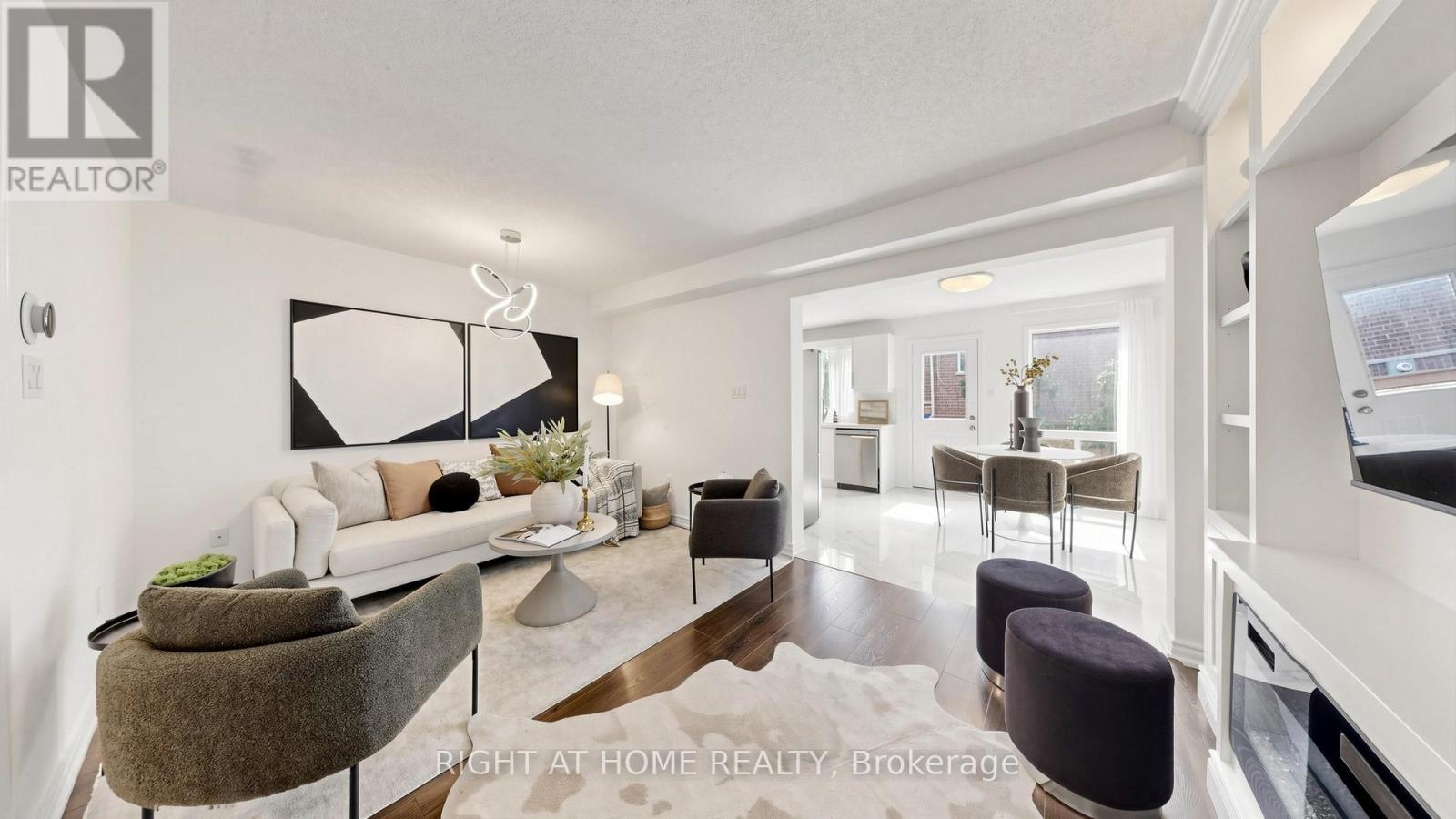 80 BARR CRESCENT - 4