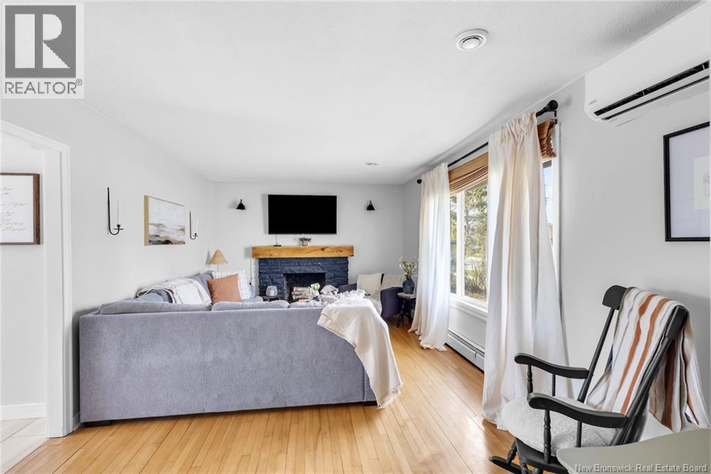 368 Canterbury Drive - 10