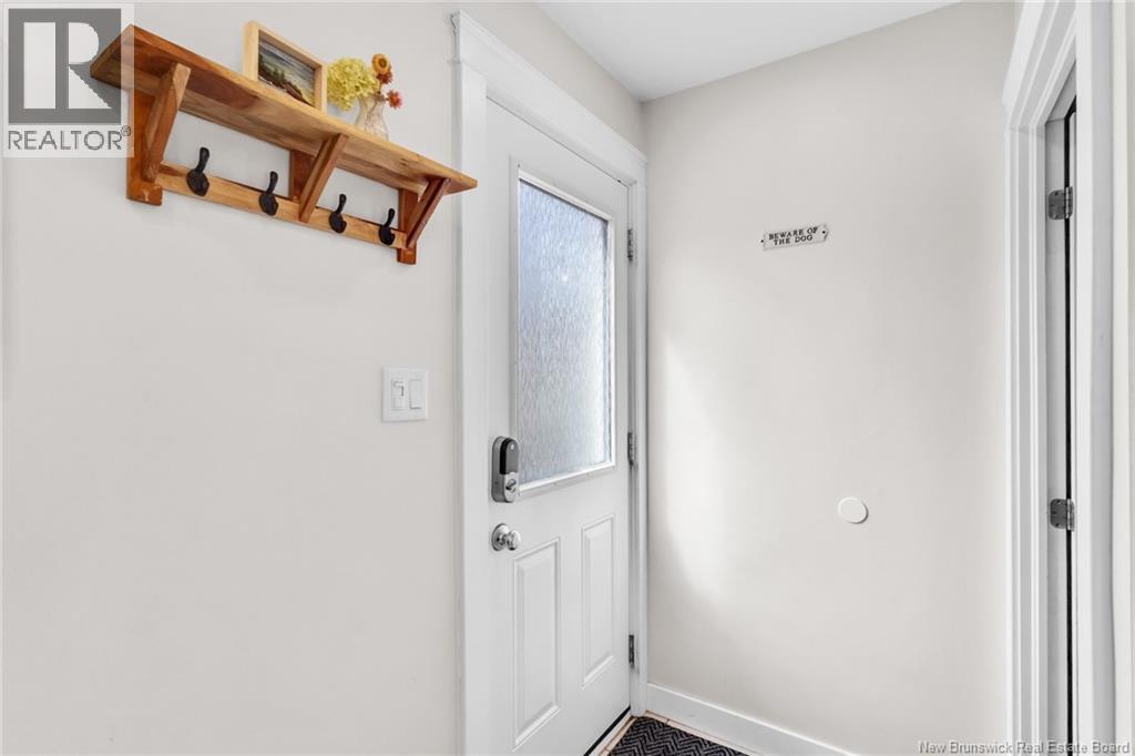 368 Canterbury Drive - 25