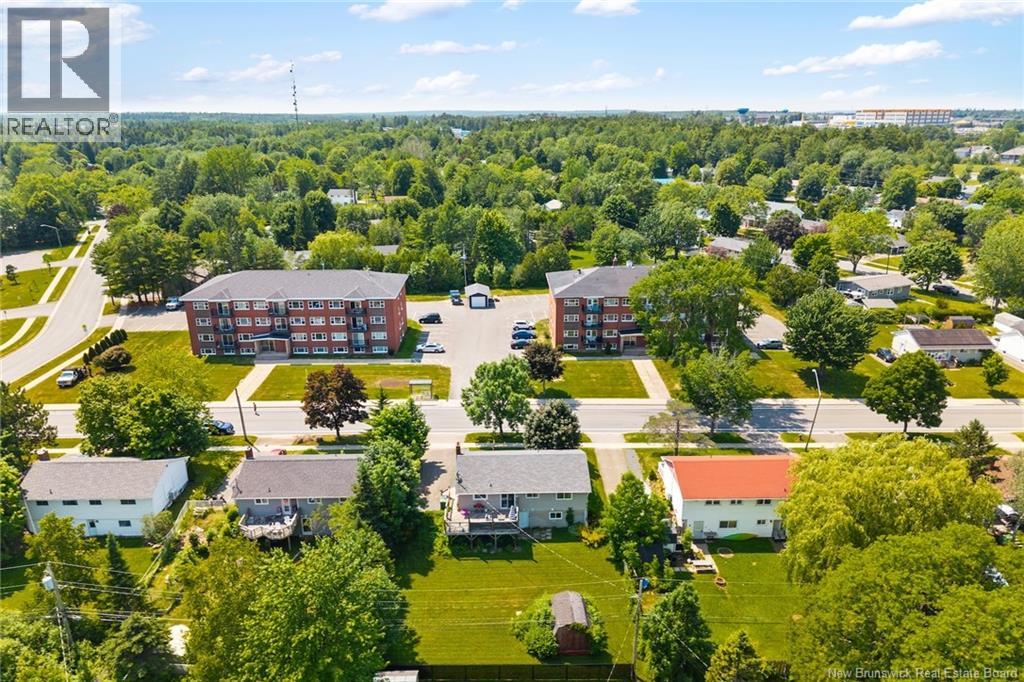 368 Canterbury Drive - 45