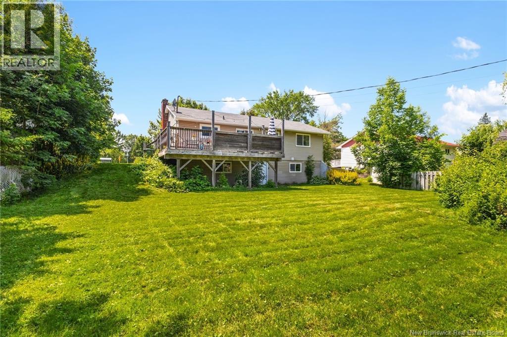 368 Canterbury Drive - 40