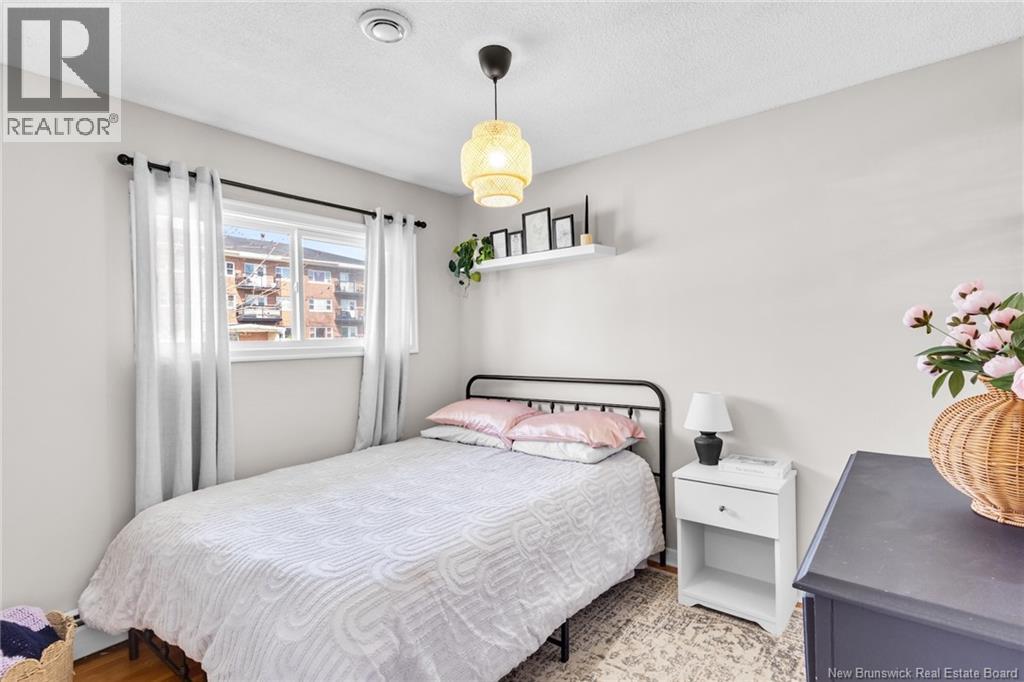 368 Canterbury Drive - 29