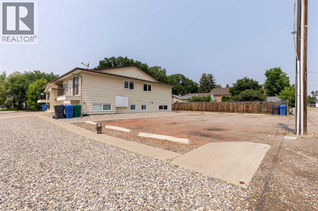 309 19 Street N - photo 2