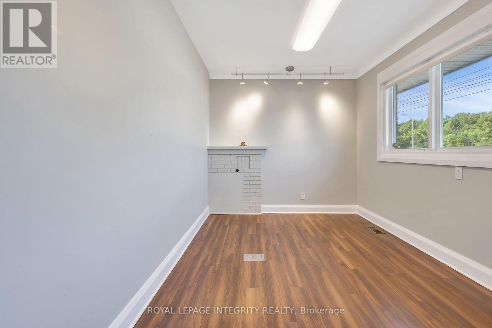 2 Bath Office for Rent in Ottawa – 1443 WOODROFFE AVENUE, Ottawa – MLS# X13535374 - Image 15